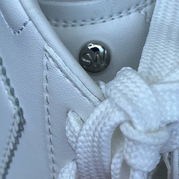 Stuart Weitzman Daryl Pro Low-Top Sneakers - Picture 15 of 17